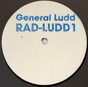 sleeeeeve RAD-LUDD1