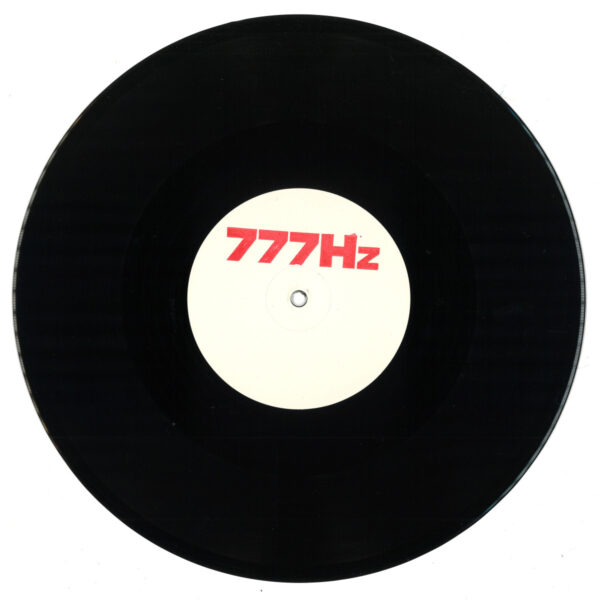 7HZ004_1 Rub a Dub Soldier