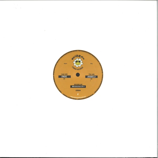 ESR004_2_600 Mikrokosmos EP. 4