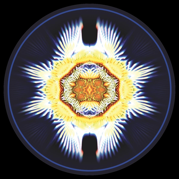 PP004_1_600 Glow EP