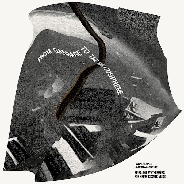 SPIRALING SYNTHESIZERS FOR HEAVY COSMIC MUSIC
