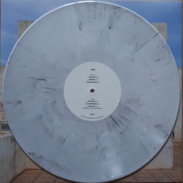 IF1057LPX 5 Room With A View