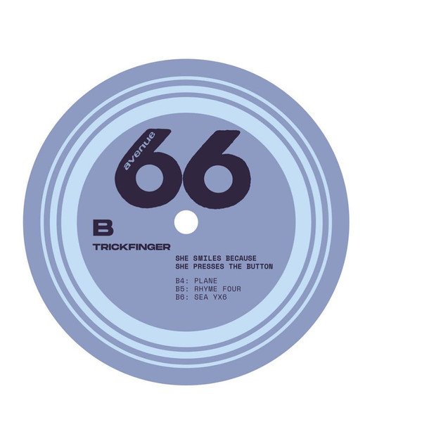 AVE66-09LP 4 She Smiles Because She Presses The Button