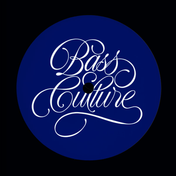 AKU020 The School of Night