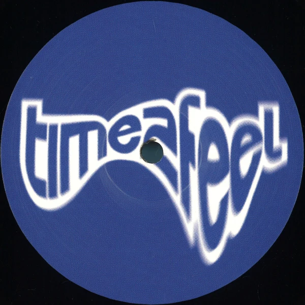 T2F001_1_600 Embrace the Unknown EP