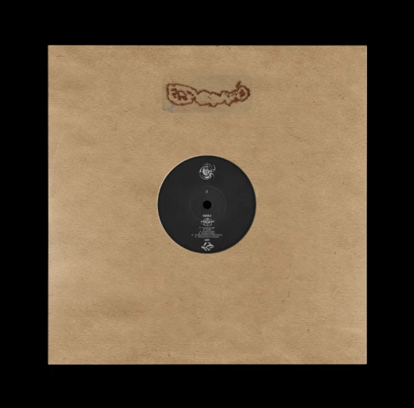 GARM09_1_600 Útilykt