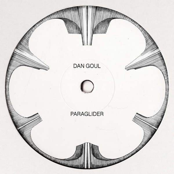 BERGA07_1_600 Paraglider