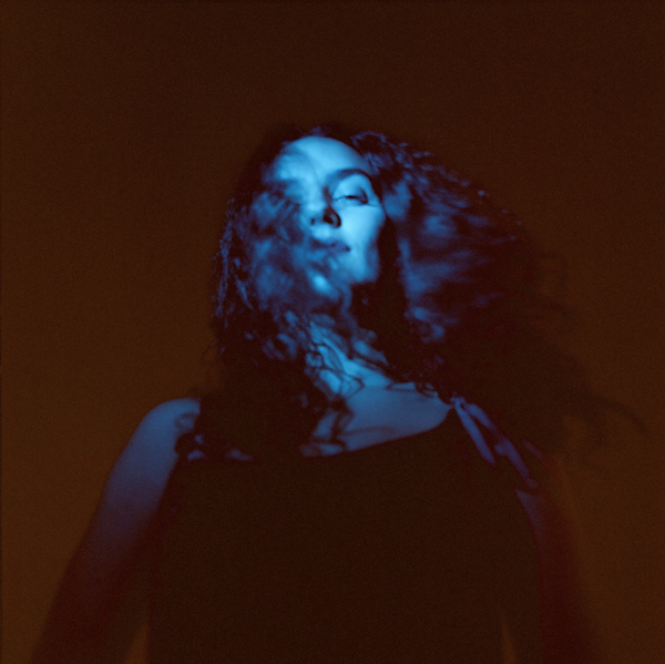 MOM058_1_600 Invictam