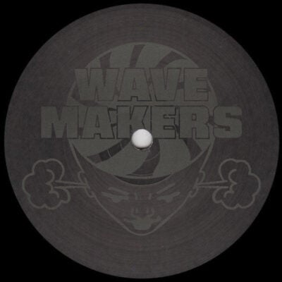 WV9006_1_600 Rotation EP