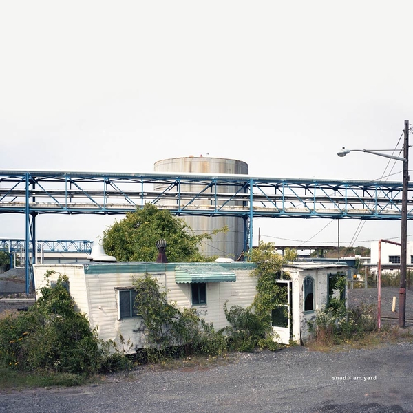 sat071_1_600 AM Yard